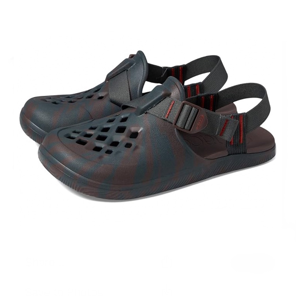 Chaco Chillos Woodsy Growth Rubber Closed Toe Clog Sandals